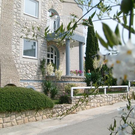 Apartments Ana - Ровинь Экстерьер фото