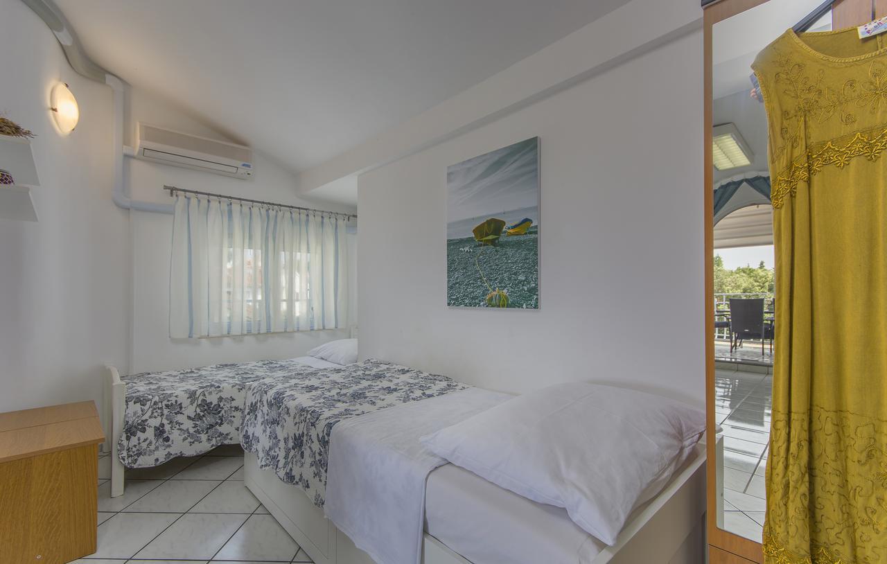 Apartments Ana - Ровинь Экстерьер фото