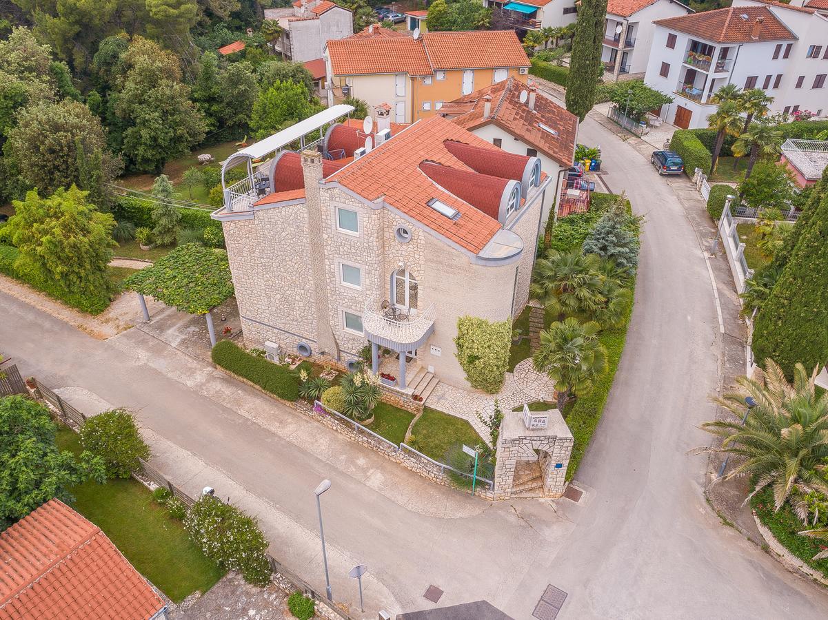 Apartments Ana - Ровинь Экстерьер фото